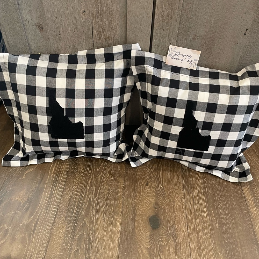 Black and White Buffalo Check wool appliqué Idaho Throw Pillows